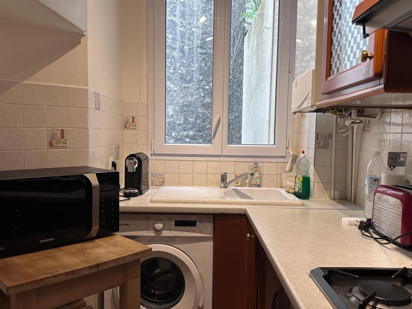 3 Parisian Appartement