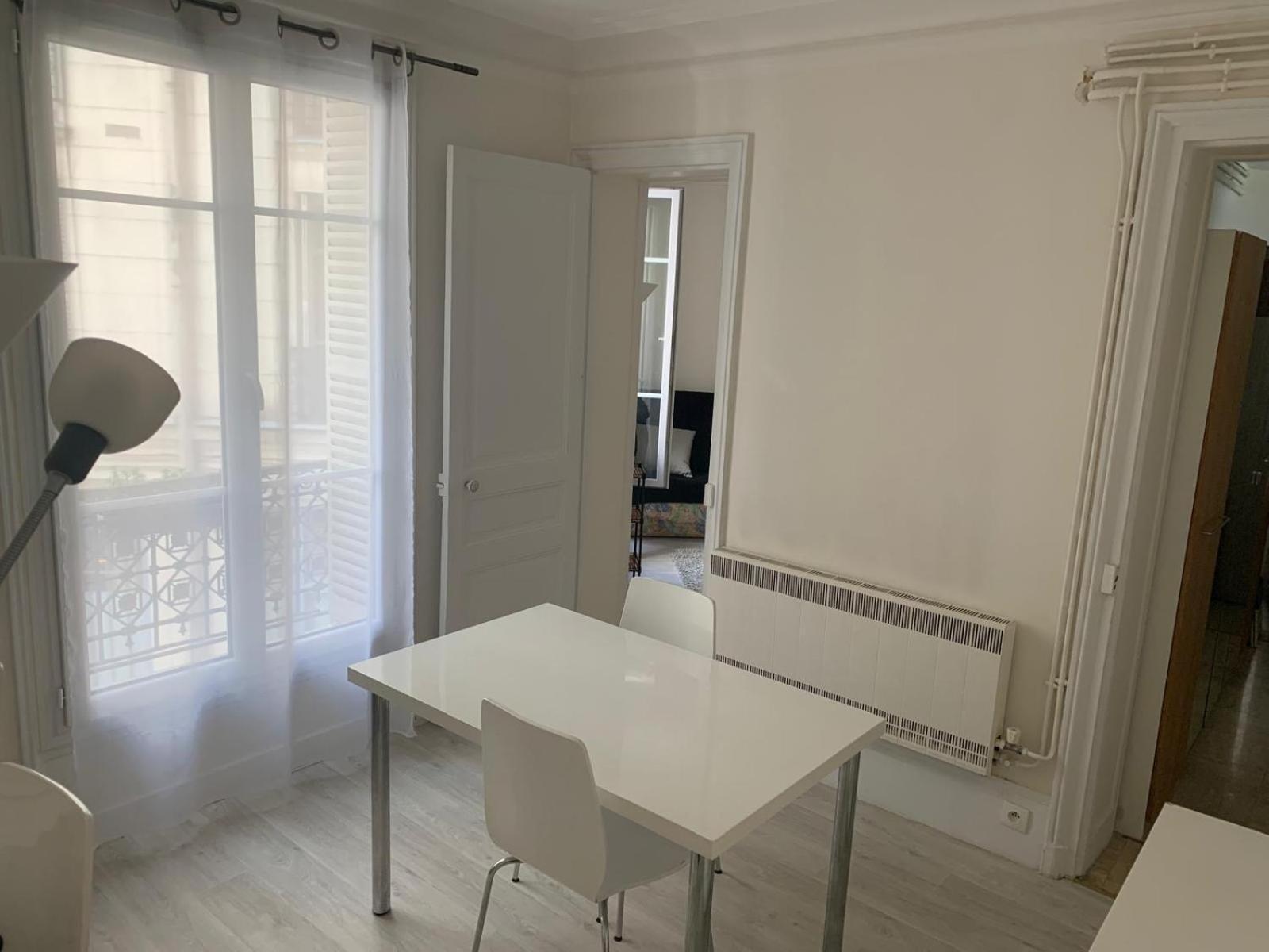 3 Parisian Appartement Parijs